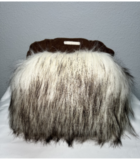 Bolso con pelo largo