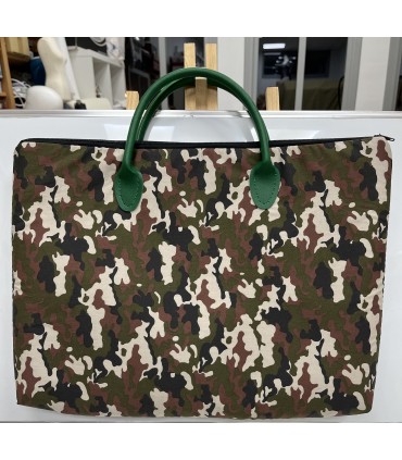 Porta ordenador camuflaje