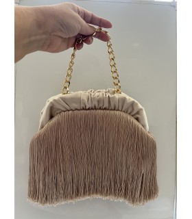 Bolso con flecos