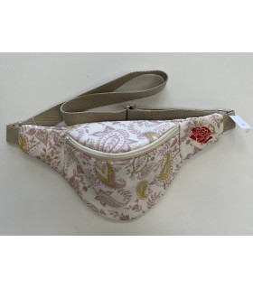 Riñonera con flores